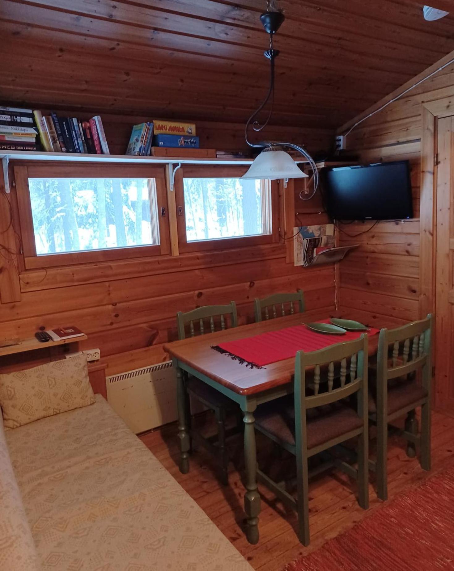 Accommodation And Fishing Vonkale Aanekoski Bagian luar foto