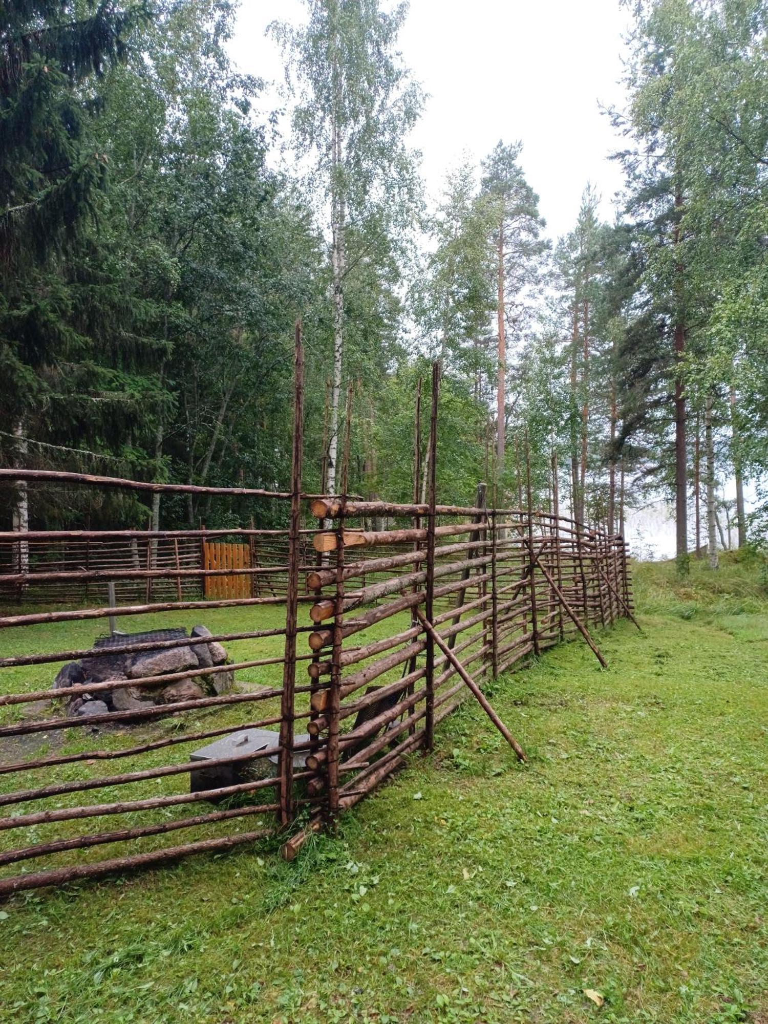 Accommodation And Fishing Vonkale Aanekoski Bagian luar foto