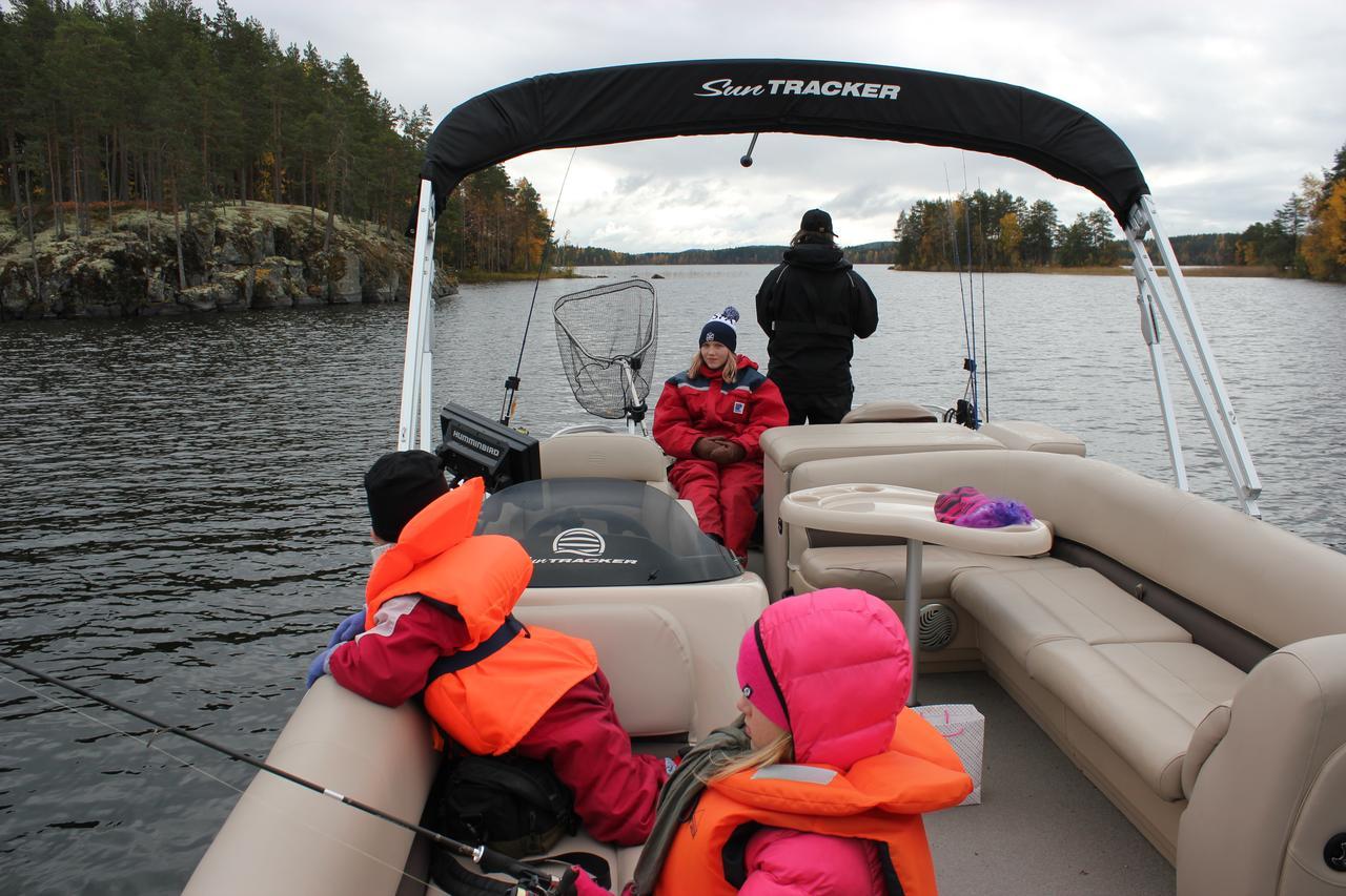 Accommodation And Fishing Vonkale Aanekoski Bagian luar foto