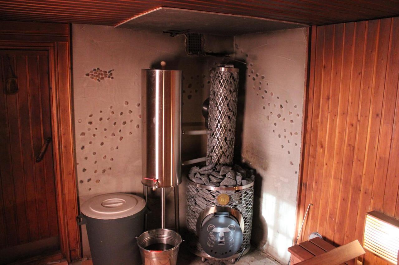 Accommodation And Fishing Vonkale Aanekoski Bagian luar foto